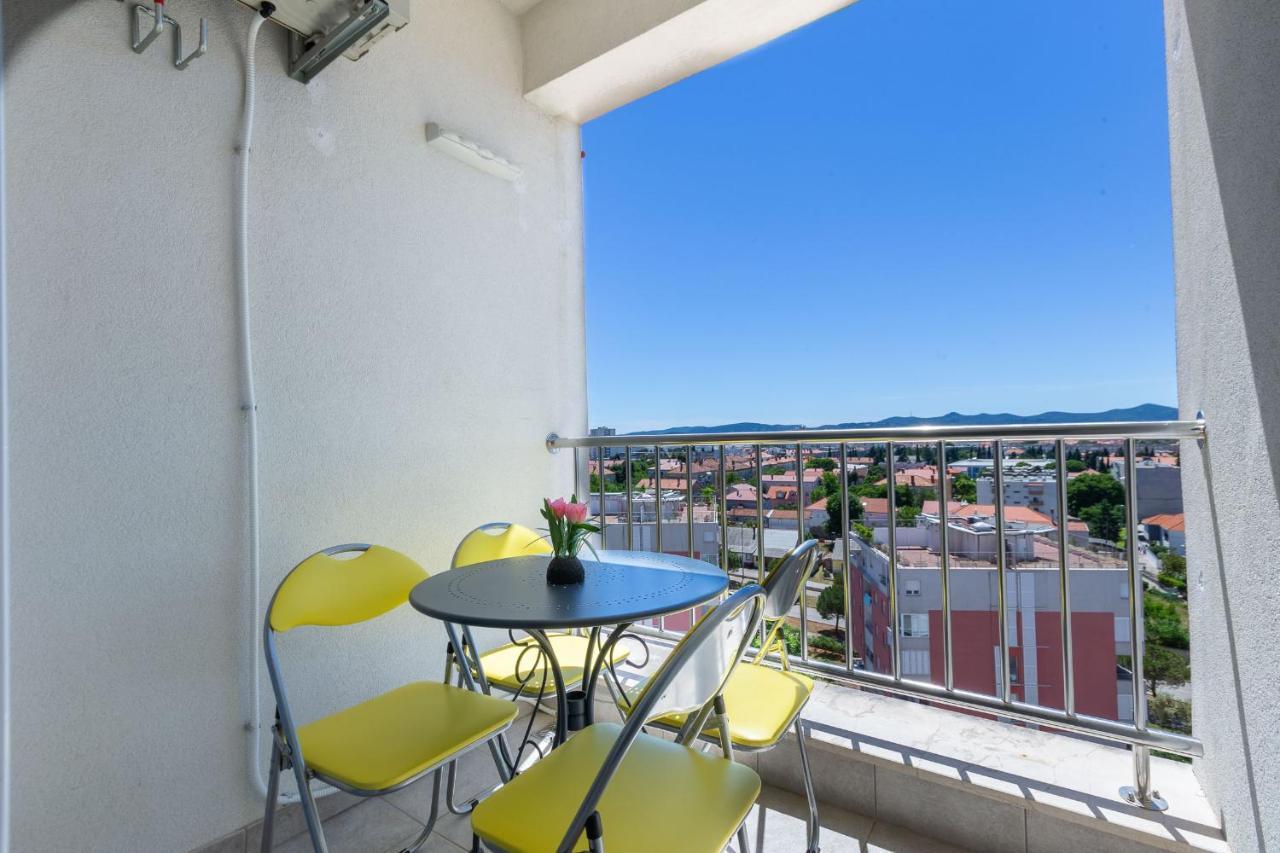 Jadran Apartment With Balcony And Parking Garage Zadar Exterior foto
